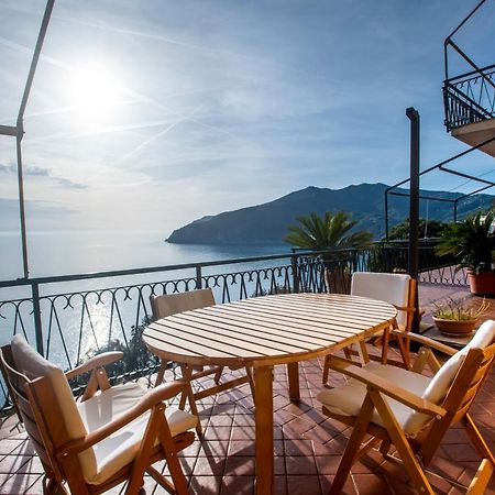 080 - La Villa Storica Il Vigneto 45B, Terrazza Sul Mare - Parcheggio Privato Gratis Монелья Экстерьер фото