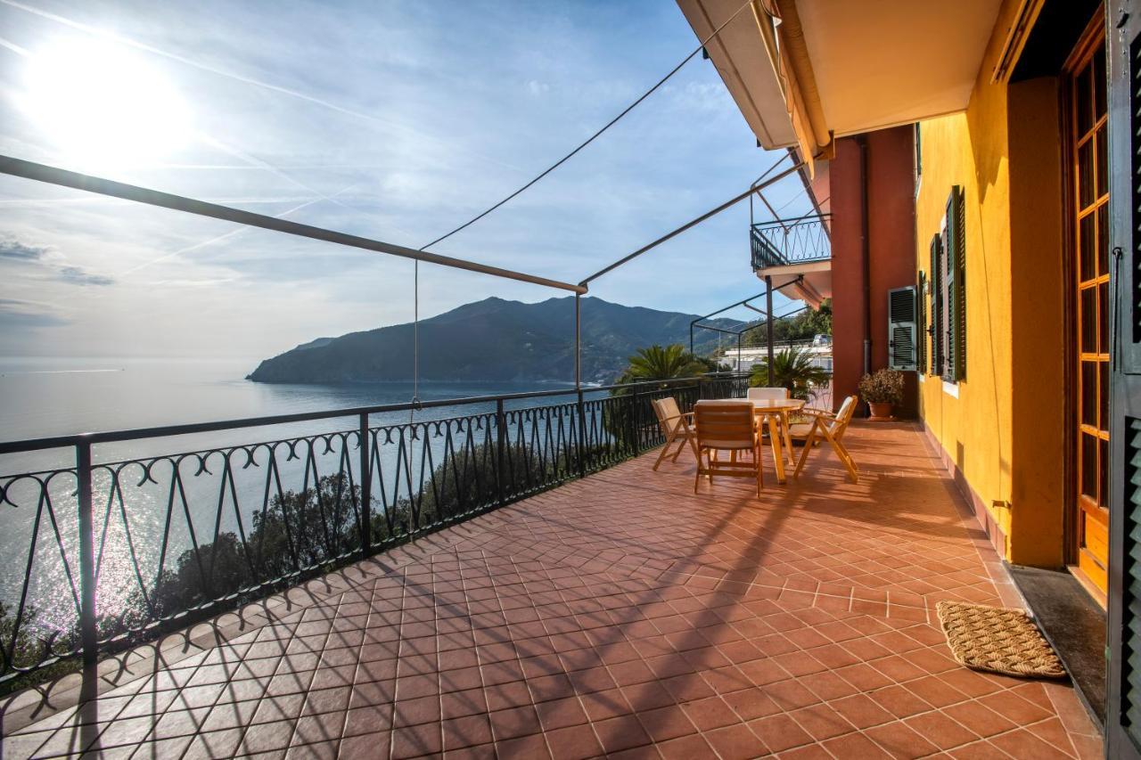 080 - La Villa Storica Il Vigneto 45B, Terrazza Sul Mare - Parcheggio Privato Gratis Монелья Экстерьер фото