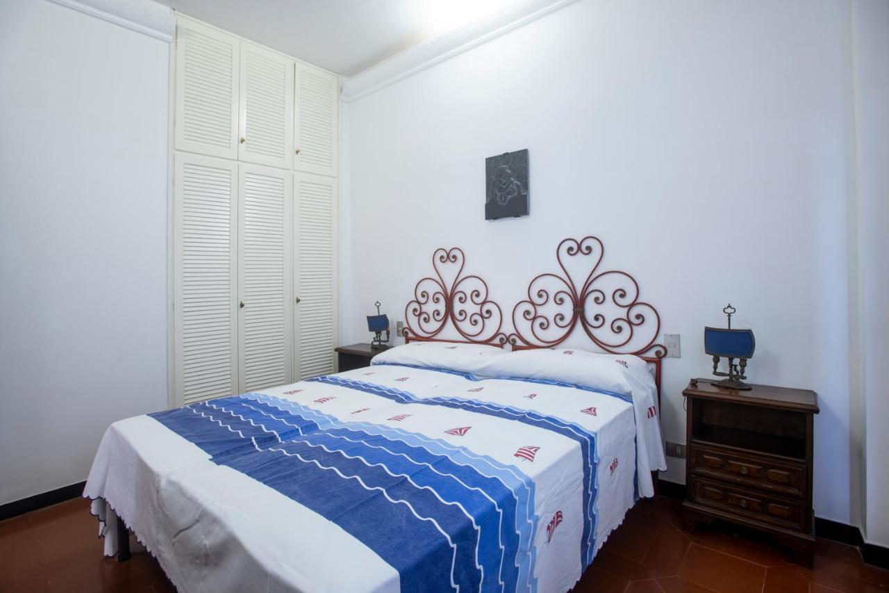 080 - La Villa Storica Il Vigneto 45B, Terrazza Sul Mare - Parcheggio Privato Gratis Монелья Экстерьер фото